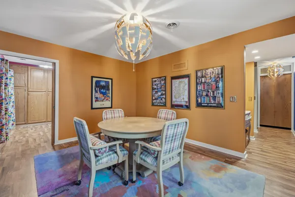 $399,900 | 512 Frederick Court, Oconomowoc, WI 53066