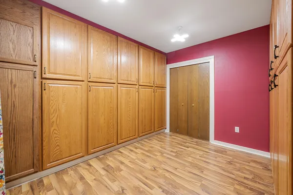 $399,900 | 512 Frederick Court, Oconomowoc, WI 53066