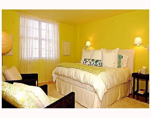 336 North Birch Road, Unit 7G 0 Fort Lauderdale, FL 33304 - Photo 6 of 12 Master Bedroom
