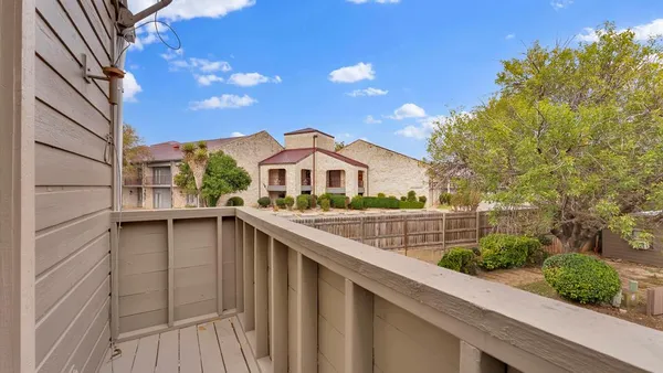 $199,500 | 805-132 Highway 534 Loop, Kerrville, TX 78028