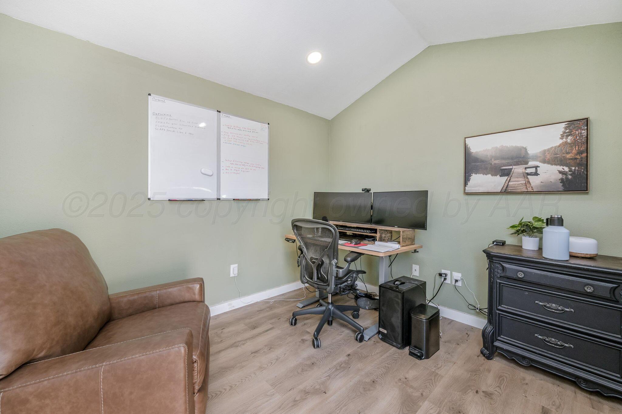 6701 Gainsborough Road Amarillo, TX 79106 - Photo 28 of 33 6701 Gainsborough 09