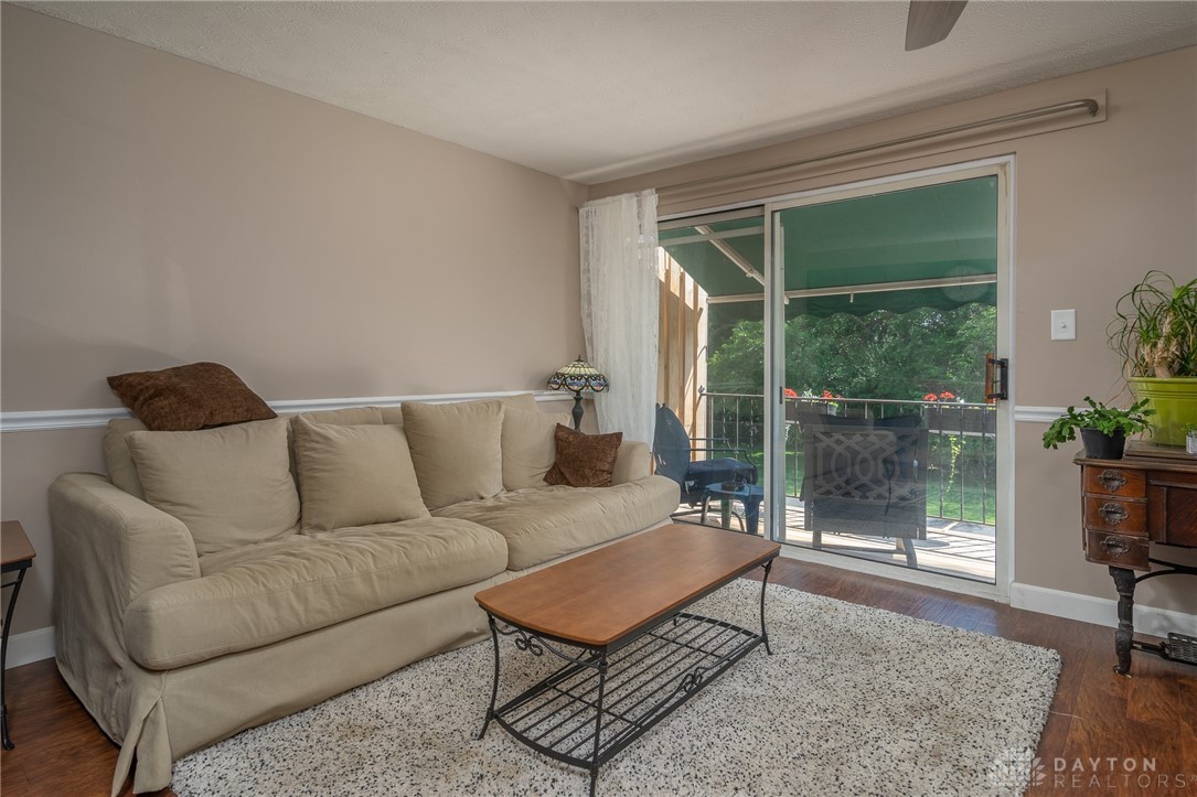 5843 Overbrooke Road Dayton, OH 45440 - Photo 10 of 34
