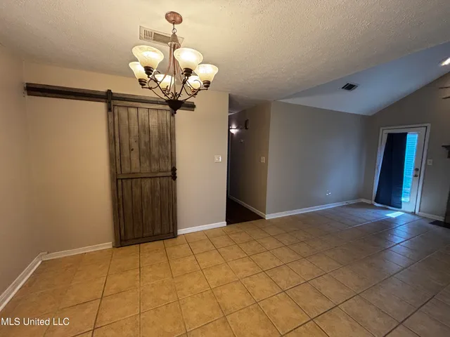 $1,525 | 312 North Grove Circle, Brandon, MS 39047