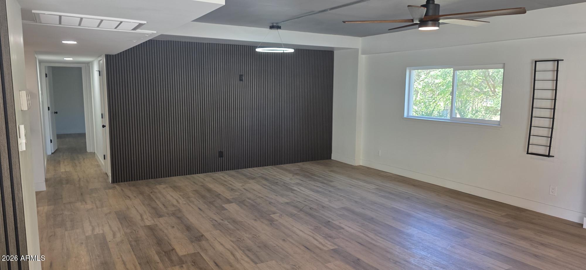 351 East Thomas Road, Unit D208 Phoenix, AZ 85012 - Photo 11 of 45