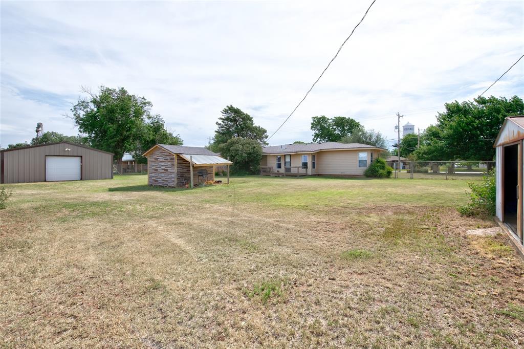 1002 Trundy Street Merkel, TX 79536 - Photo 38 of 40