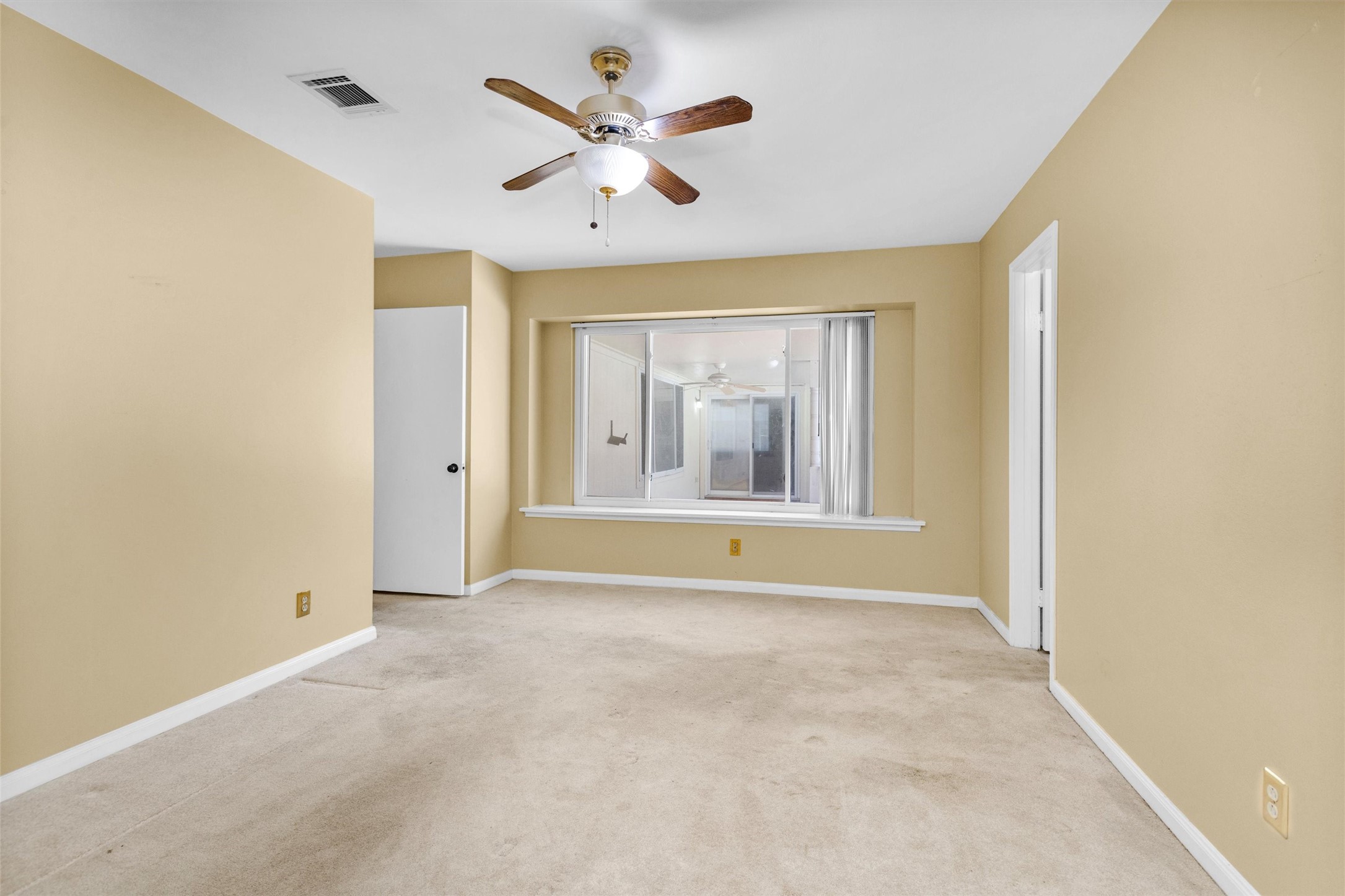 2531 Hollow Hook Road Houston, TX 77080 - Photo 25 of 45 Gallery Image 25