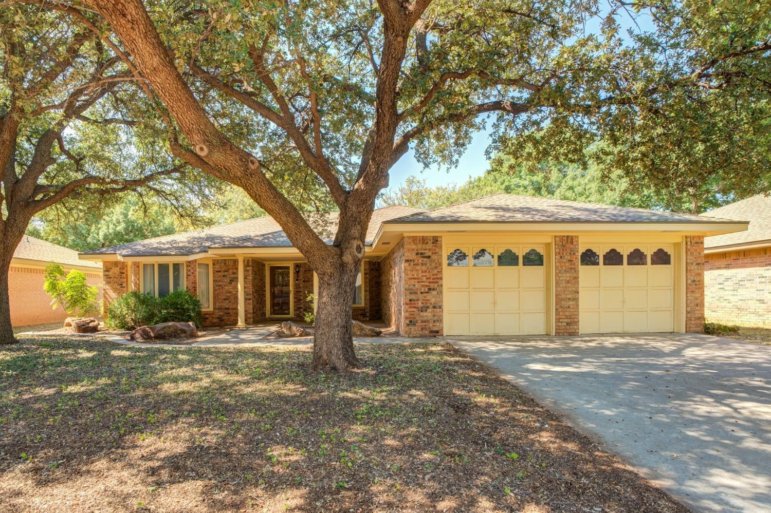 8010 Raleigh Avenue Lubbock, TX 79424 - Photo 1 of 38 Photo 1