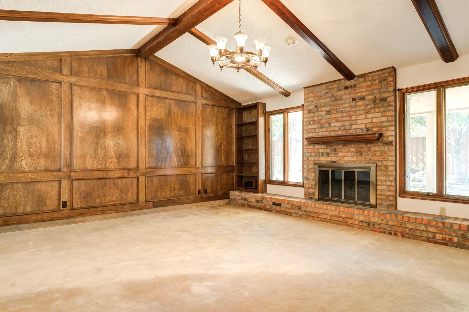 8010 Raleigh Avenue Lubbock, TX 79424 - Photo 8 of 38 Photo 8