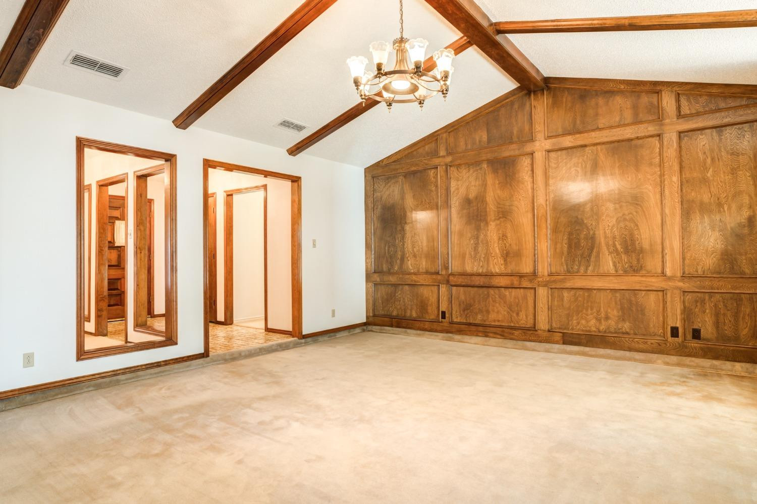 8010 Raleigh Avenue Lubbock, TX 79424 - Photo 9 of 38 Photo 9