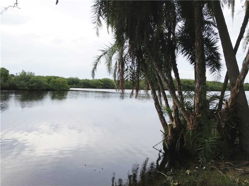 12475 Roseland Road Sebastian, FL 32958 - Photo 1 of 4 Gallery Image 1