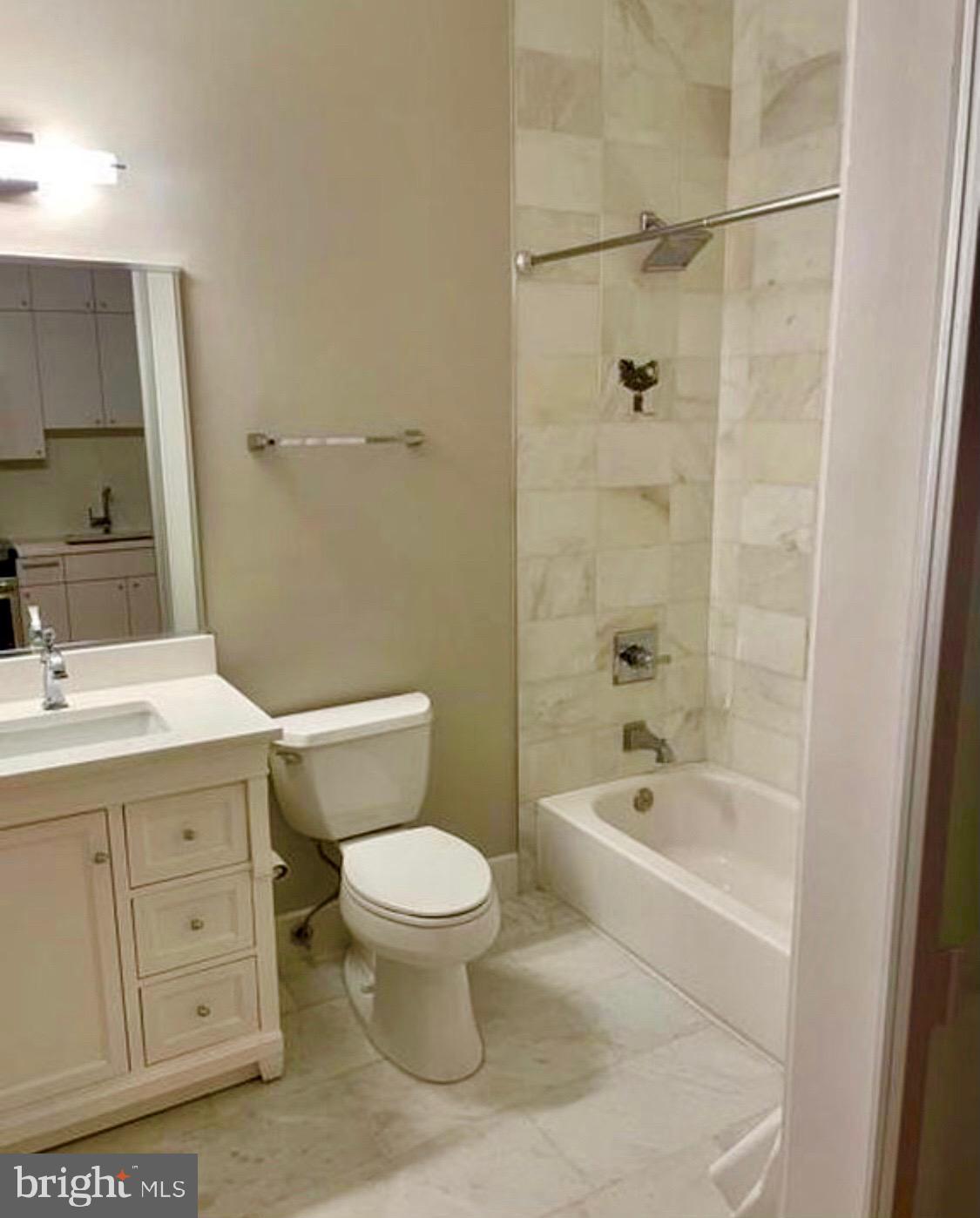 1211 G Street Southeast, Unit 6 Washington, DC 20003 - Photo 4 of 10