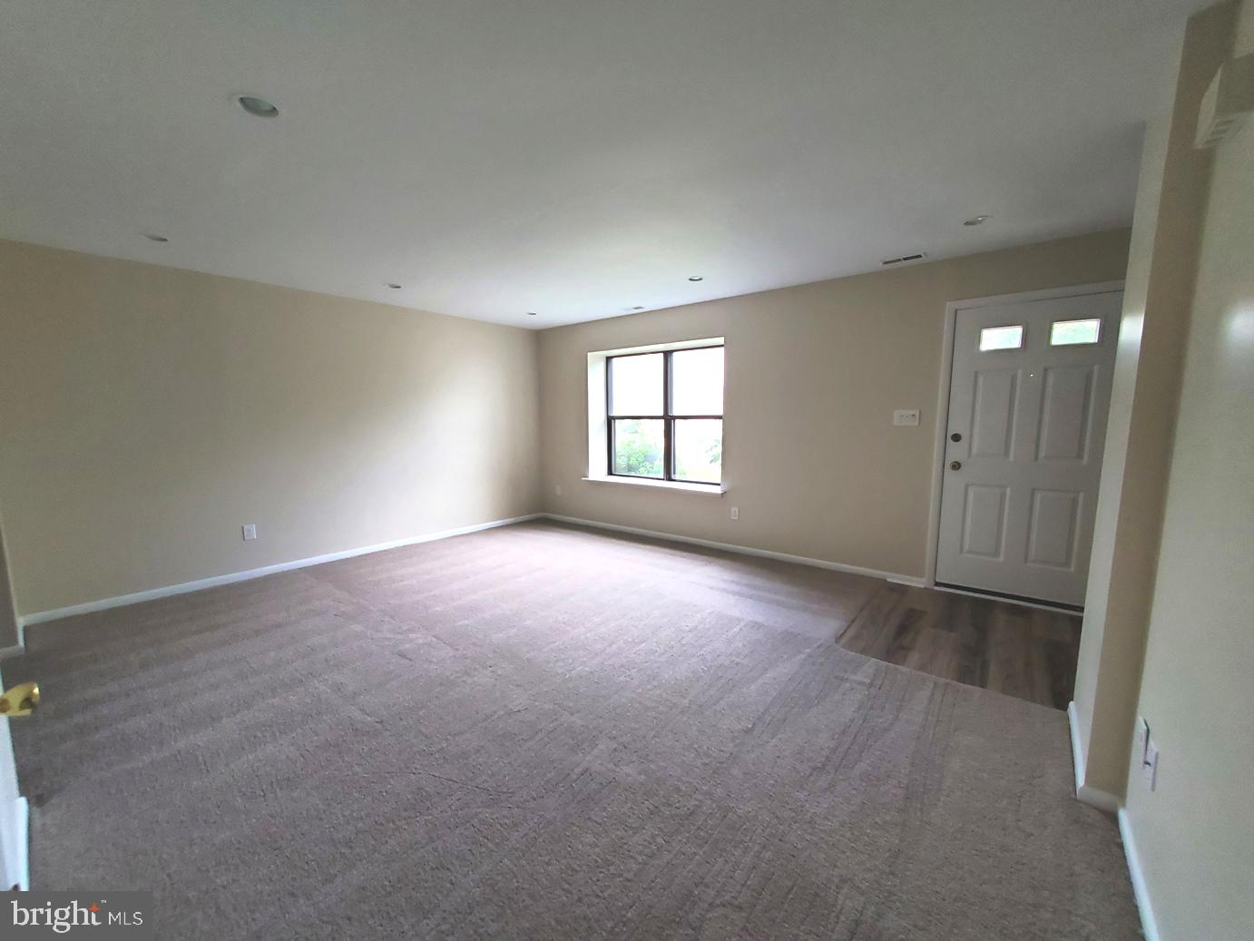 51 Christopher Road Voorhees, NJ 08043 - Photo 5 of 22