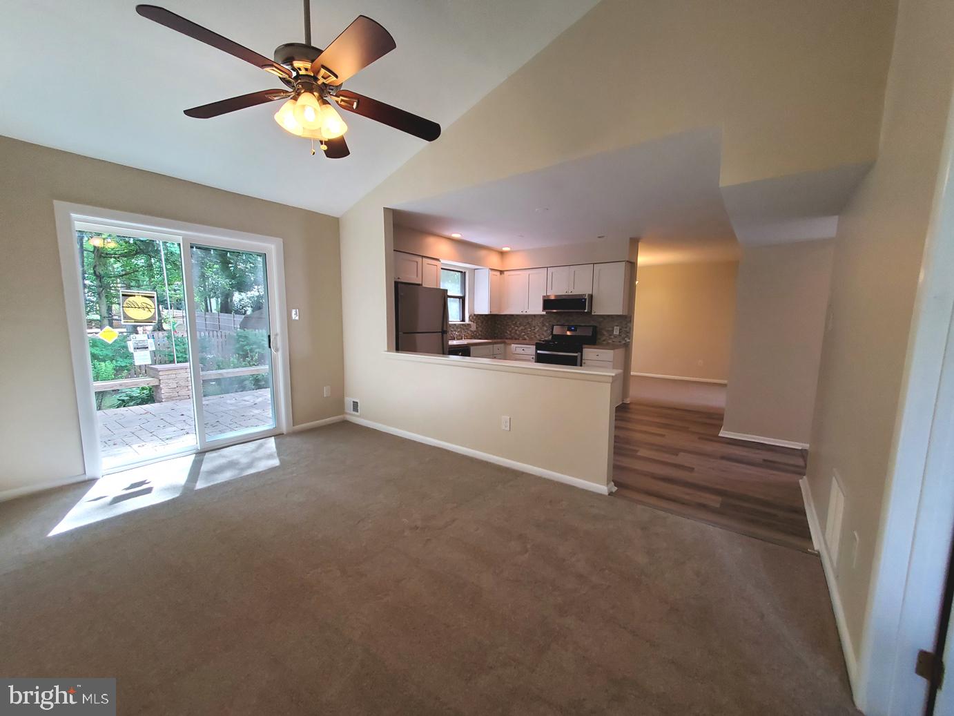 51 Christopher Road Voorhees, NJ 08043 - Photo 8 of 22