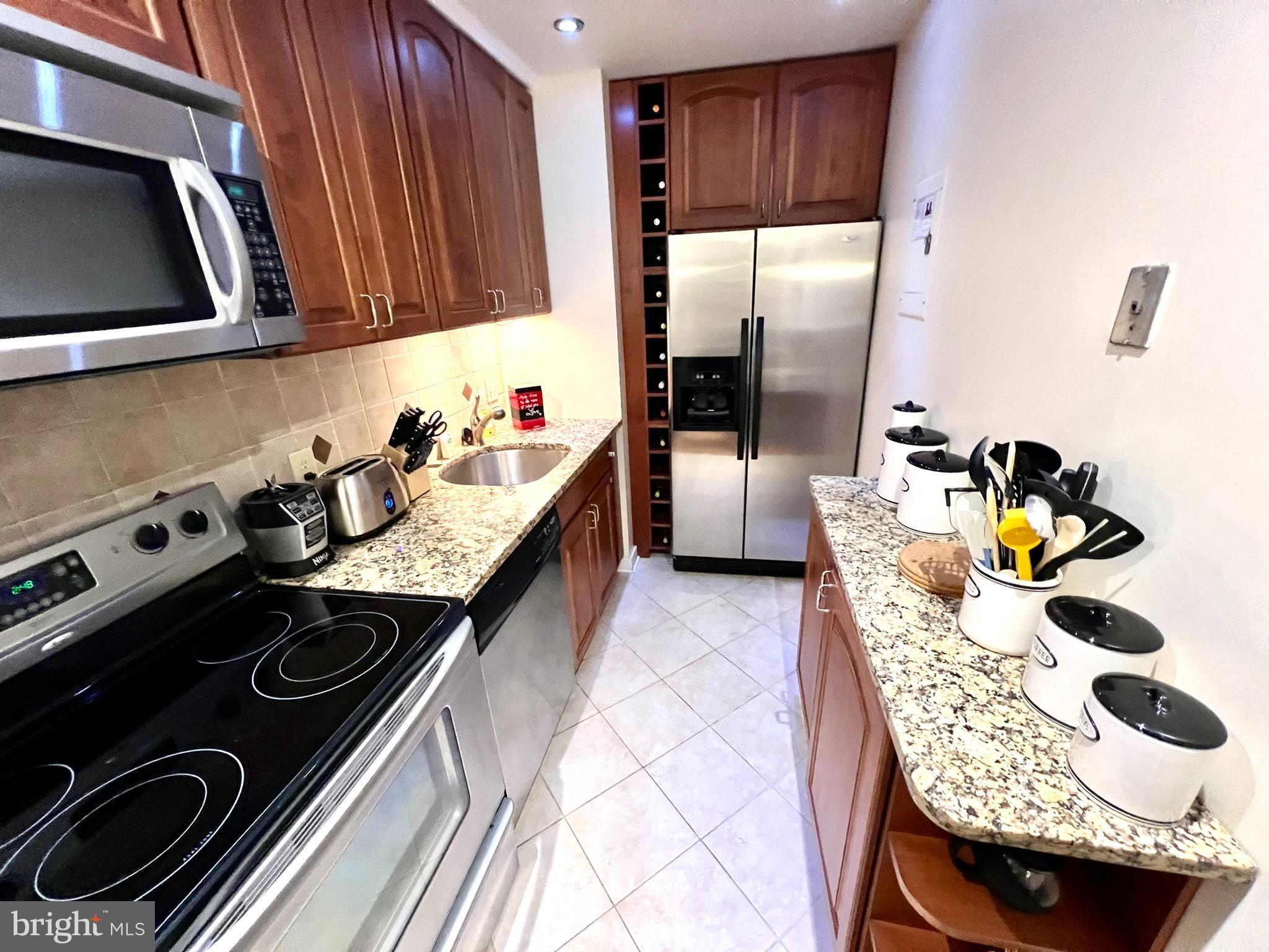 2212 Washington Avenue, Unit 2212W Silver Spring, MD 20910 - Photo 7 of 26