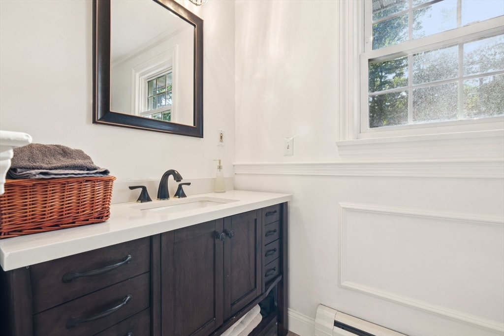 63 County Road East Freetown, MA 02717 - Photo 17 of 42 Gallery Image 17