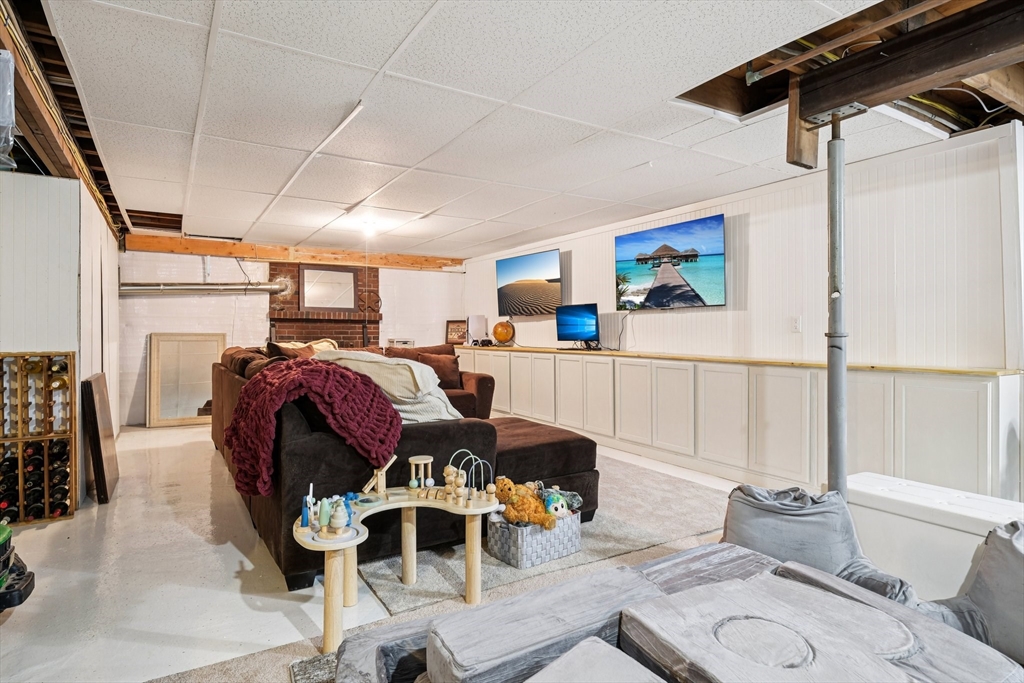 63 County Road East Freetown, MA 02717 - Photo 21 of 42 Gallery Image 21