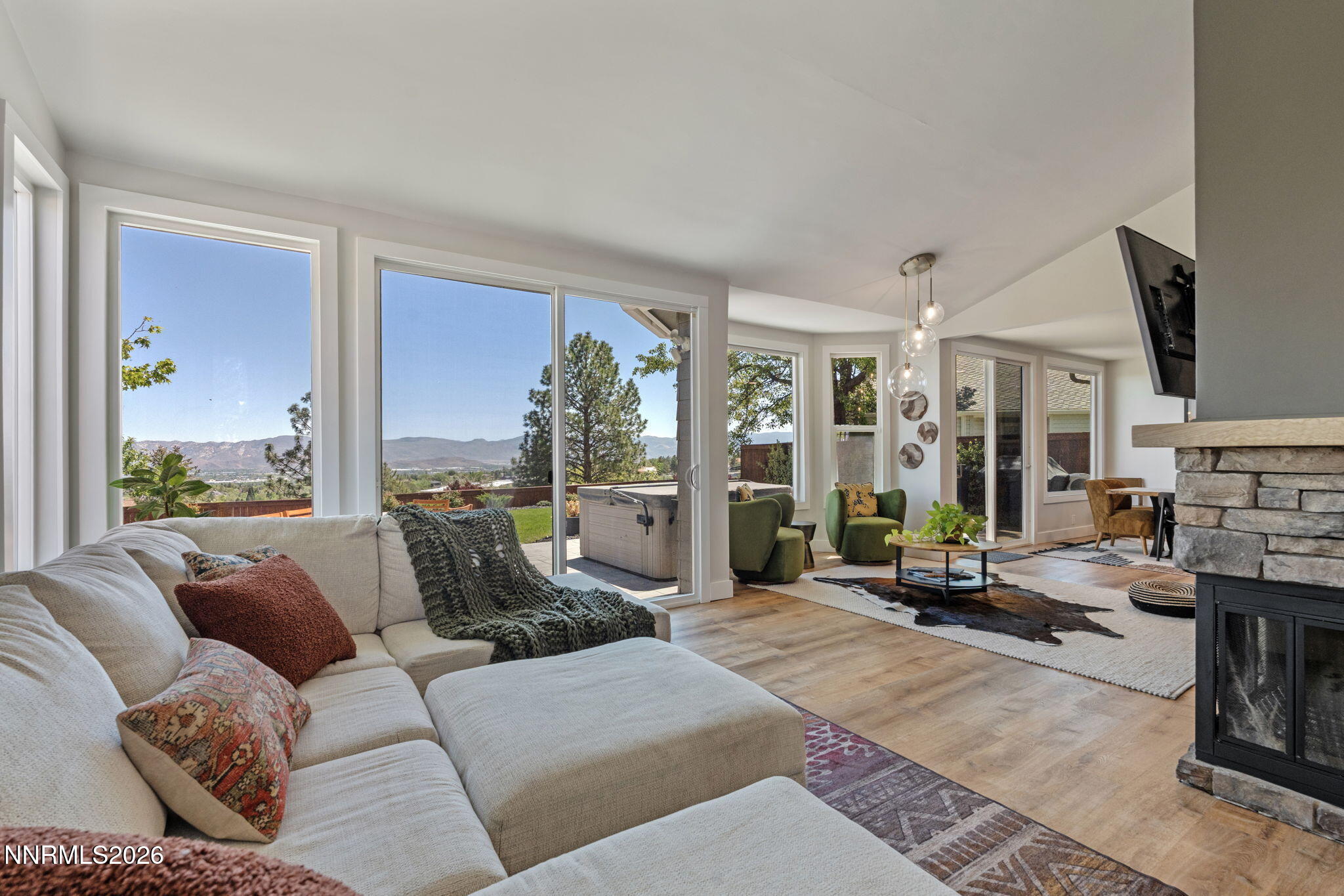 3548 Skyline View Drive Reno, NV 89509 - Photo 18 of 47 24-web-or-mls-DSC08676
