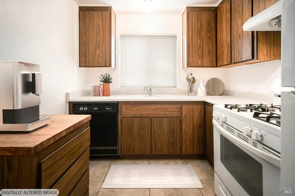 $1,100,000 | 1269-1281 Southwest Boulevard, Rohnert Park, CA 94928