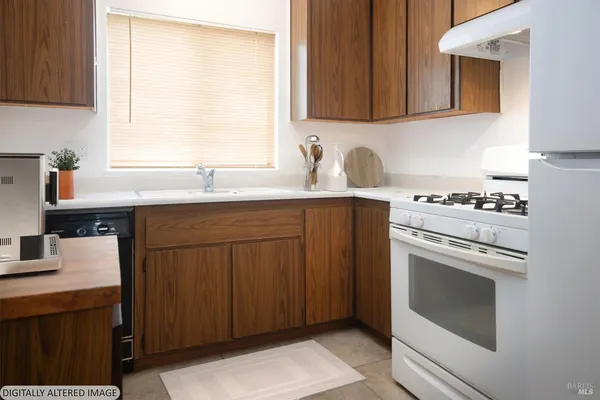 $1,100,000 | 1269-1281 Southwest Boulevard, Rohnert Park, CA 94928