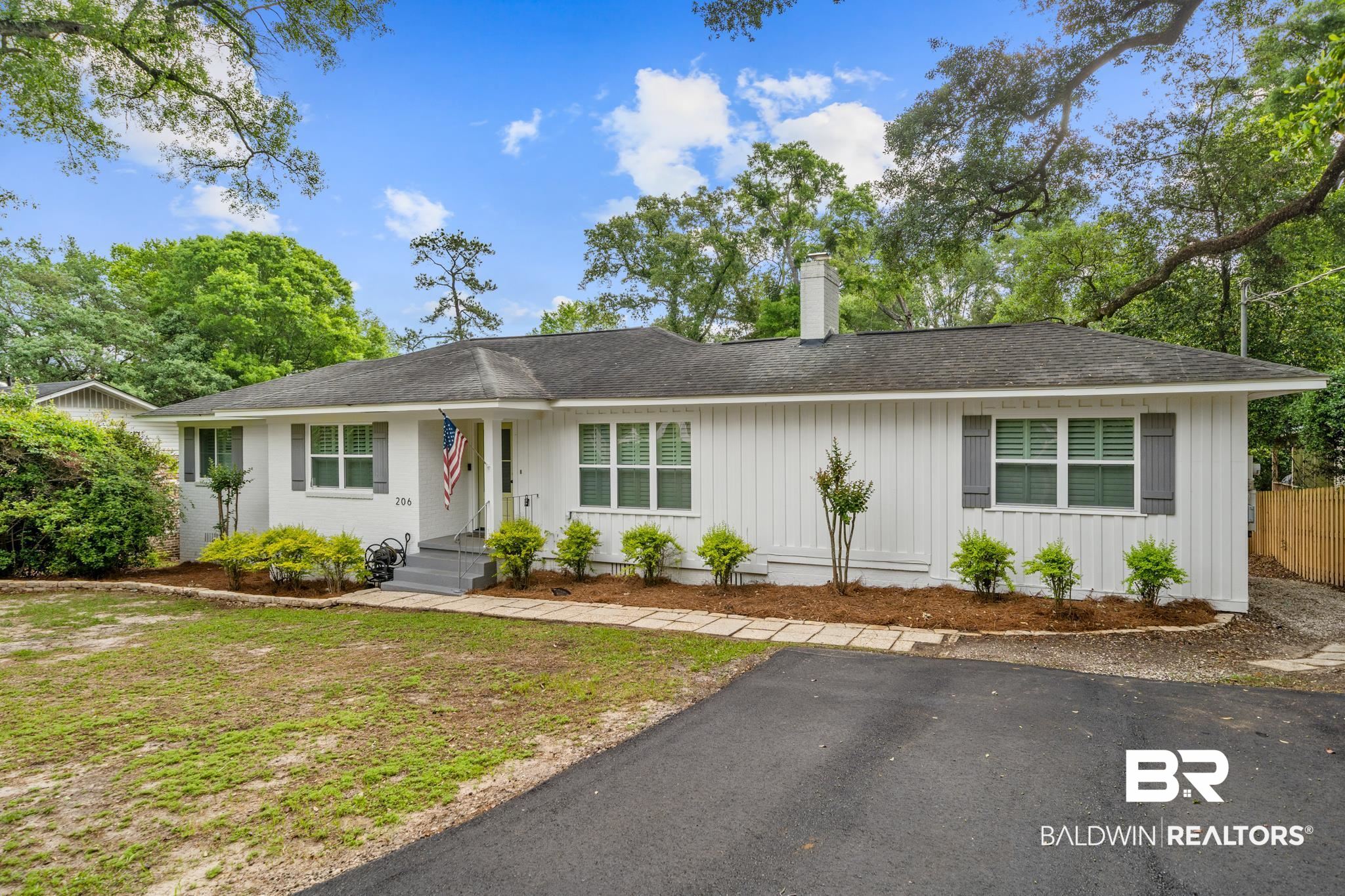 206 Stillwood Lane Mobile, AL 36608 - Photo 1 of 33