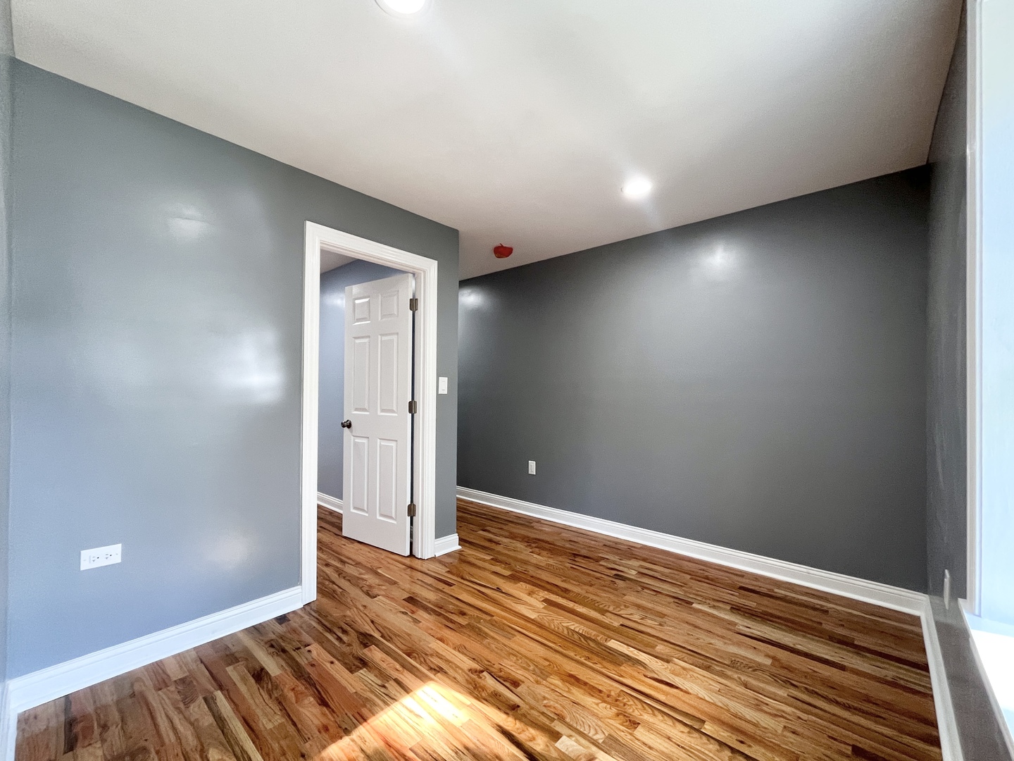 1111 North Keystone Avenue Chicago, IL 60651 - Photo 17 of 34 a view of an empty room