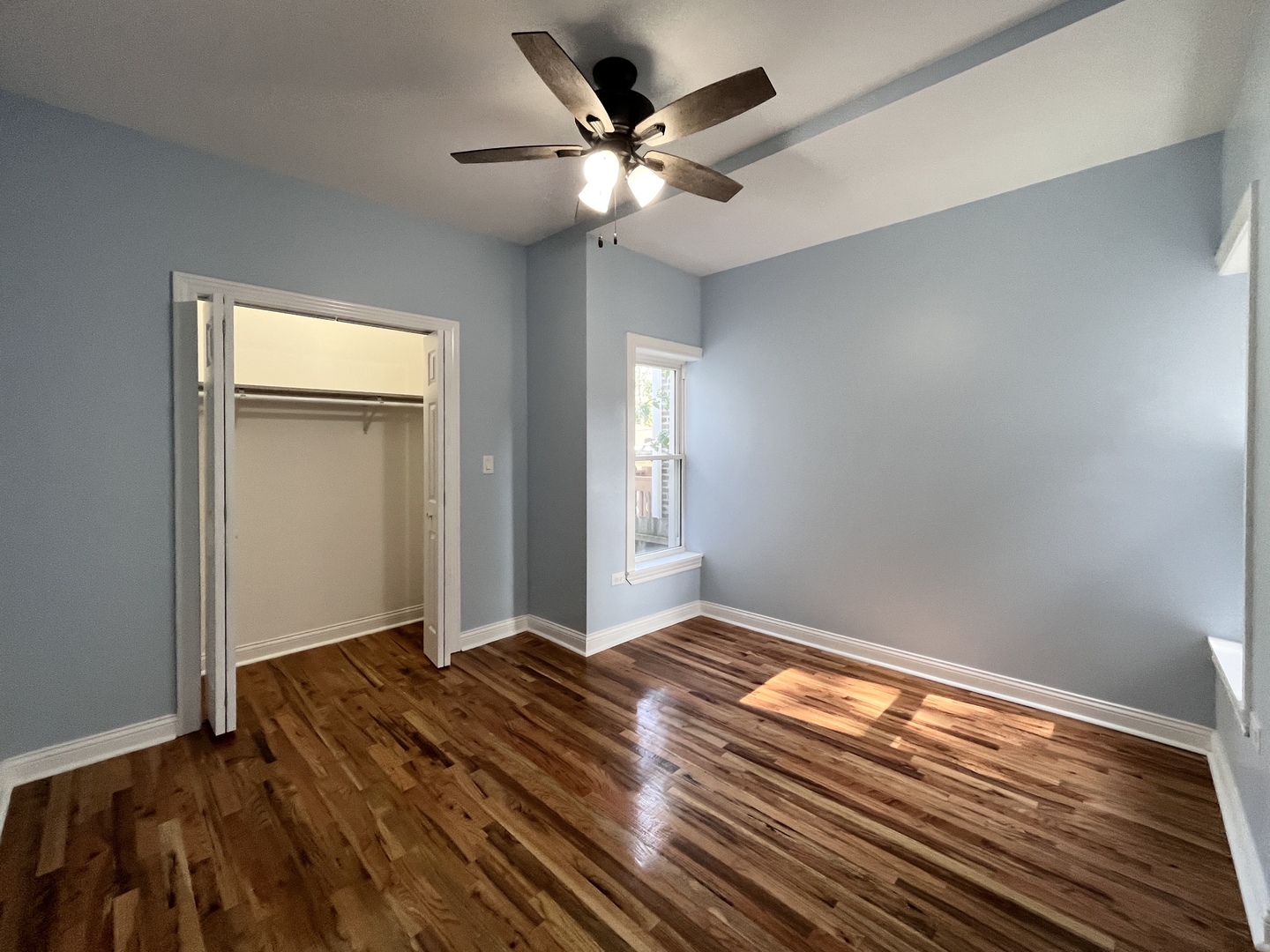 1111 North Keystone Avenue Chicago, IL 60651 - Photo 9 of 34