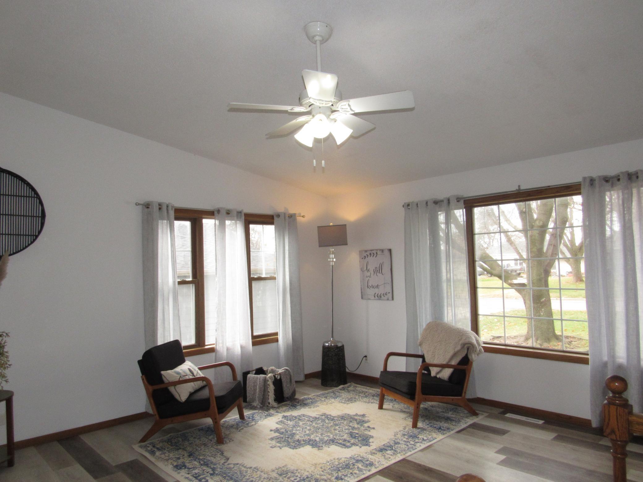 302 Mill Avenue Fulda, MN 56131 - Photo 4 of 32