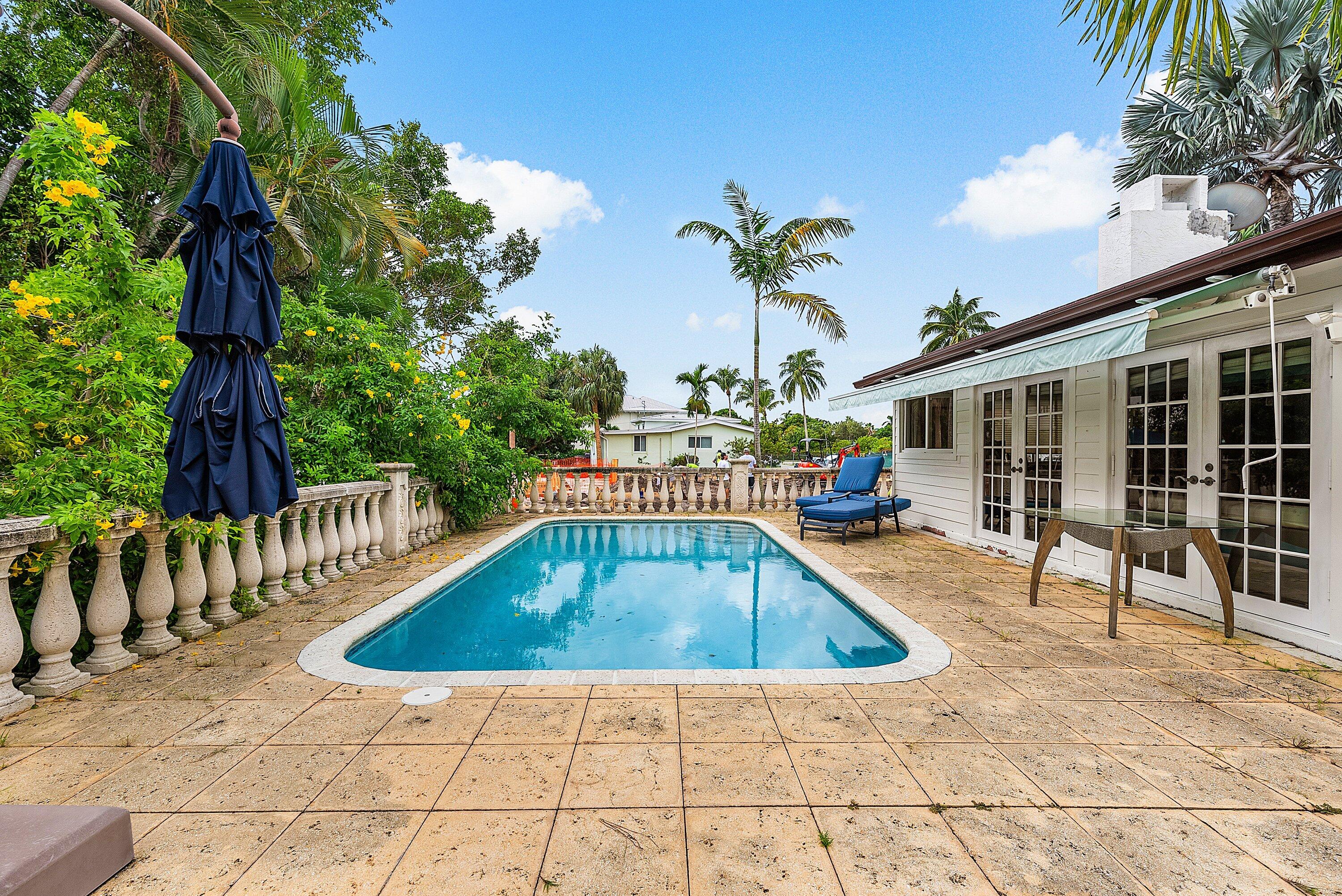 1290 Northeast 4th Avenue Boca Raton, FL 33432 - Photo 14 of 27 035-1290Northeast4thAvenue-BocaRaton-FL-