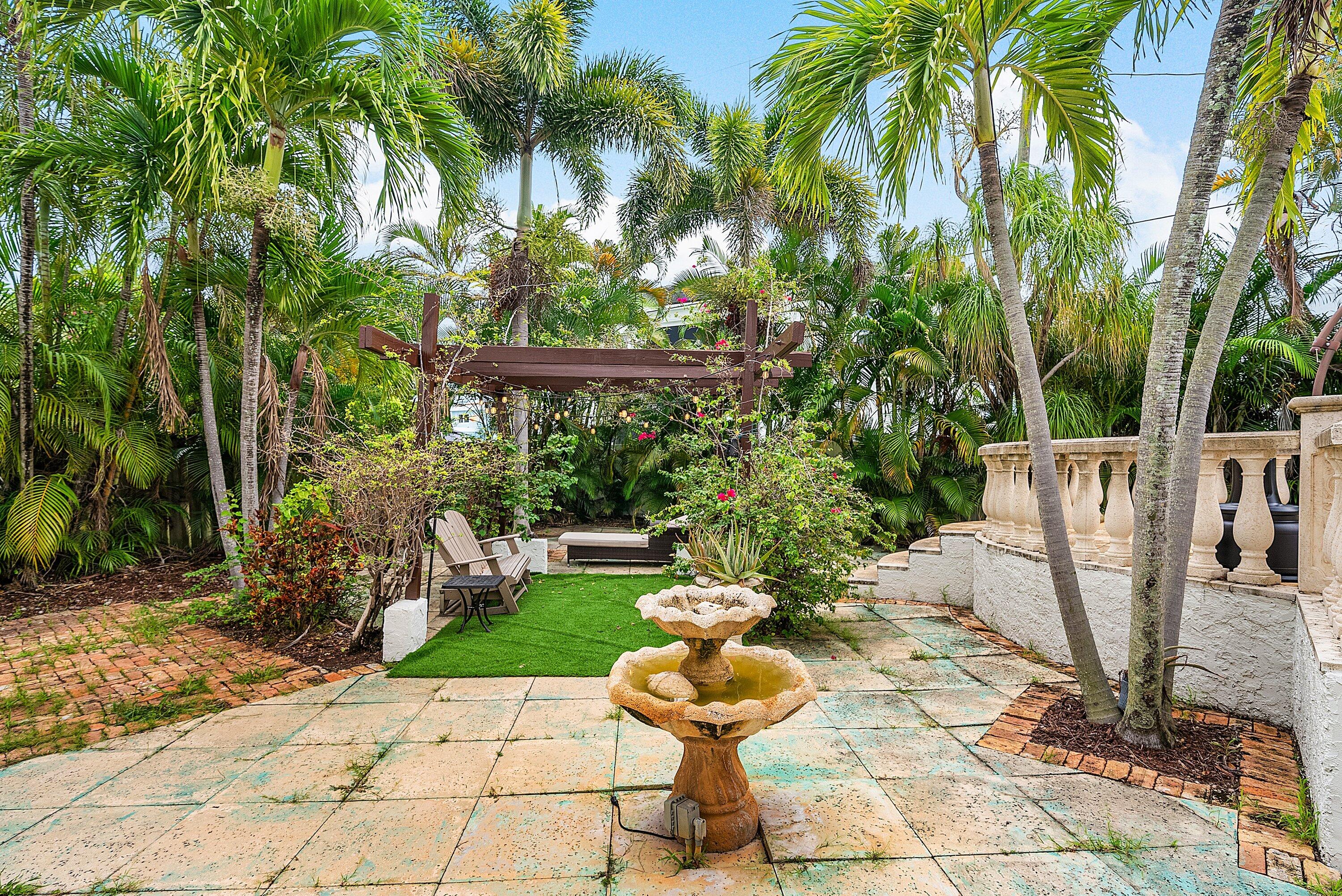 1290 Northeast 4th Avenue Boca Raton, FL 33432 - Photo 18 of 27 040-1290Northeast4thAvenue-BocaRaton-FL-