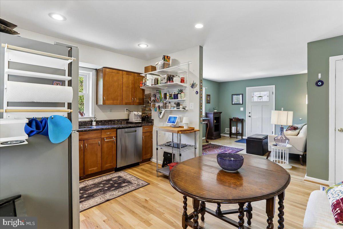1504 Crest Road Silver Spring, MD 20902 - Photo 13 of 52