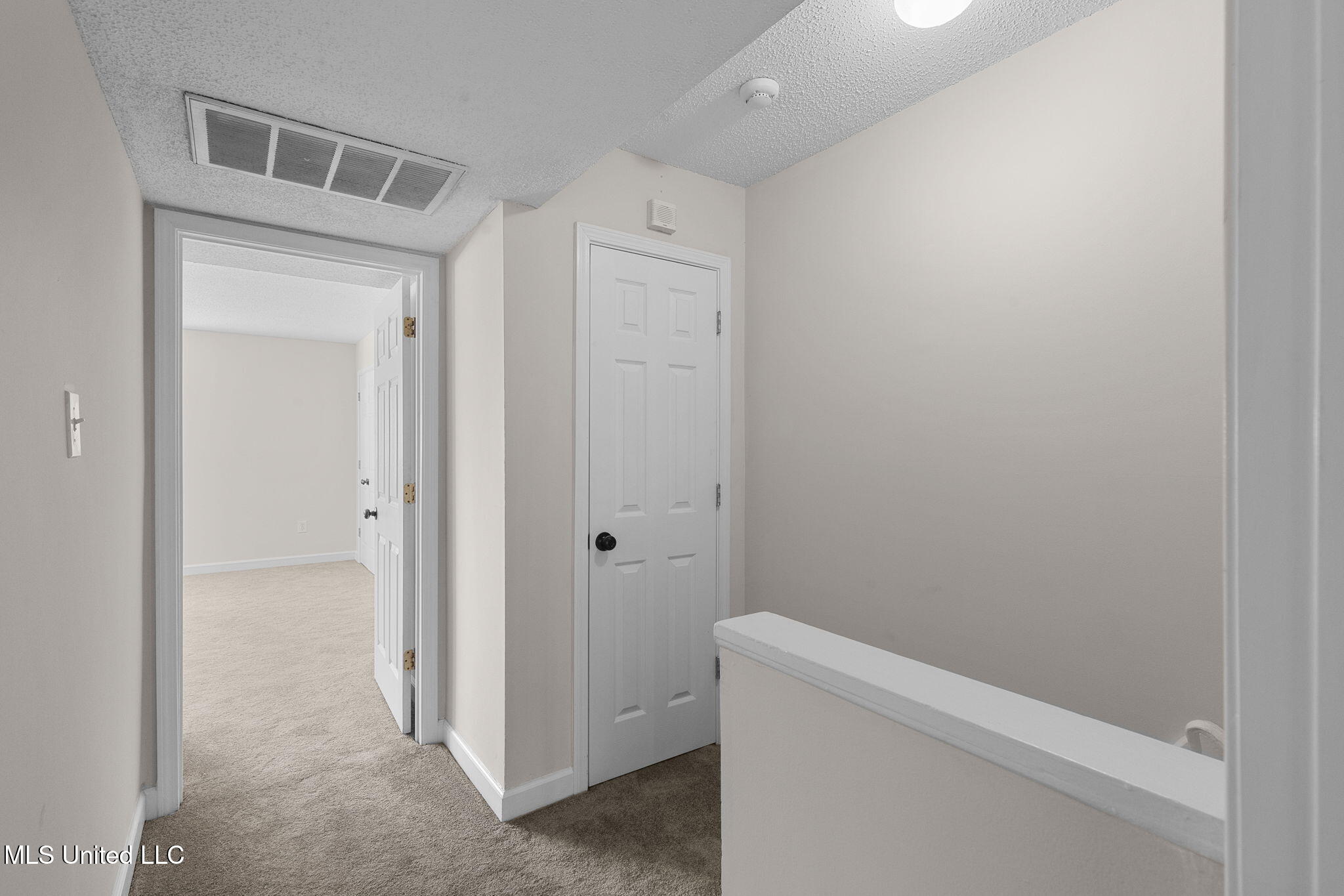 550 Post Road, Unit 1002 Ridgeland, MS 39157 - Photo 33 of 63 pc 1002 upstairs2