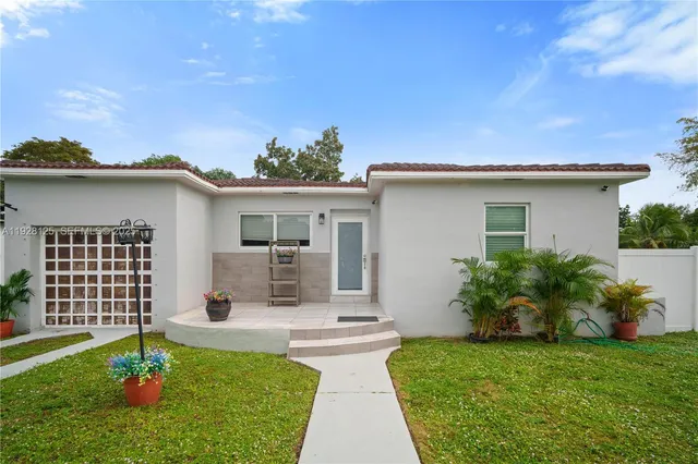 $3,550 | 16101 Northeast 11th Avenue, North Miami Beach, FL 33162