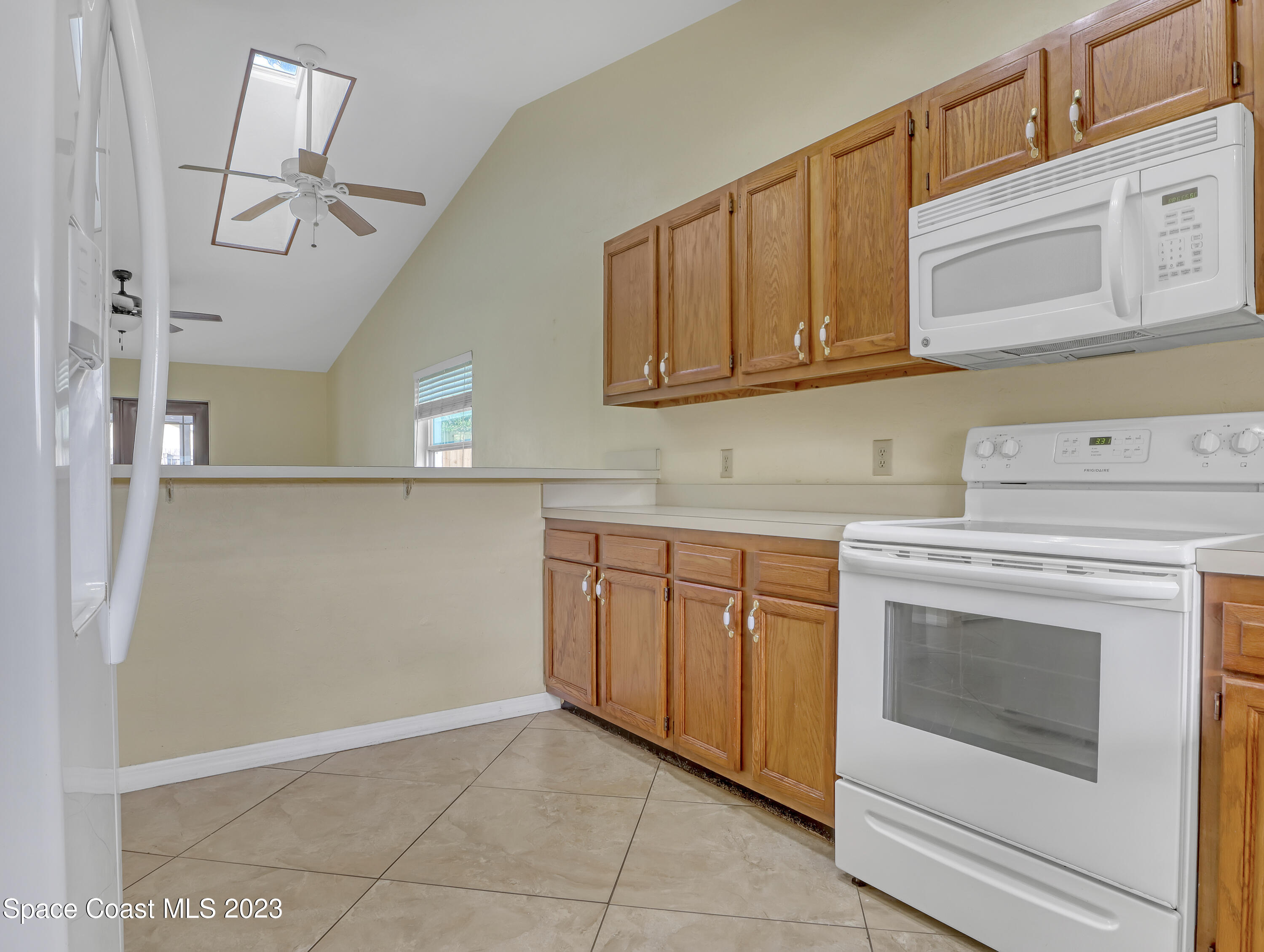 204 Ocean View Lane Indialantic, FL 32903 - Photo 7 of 30 204 Ocean View (19)