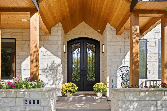 $2,000,000 | 2600 South Adams Street, Denver, CO 80210