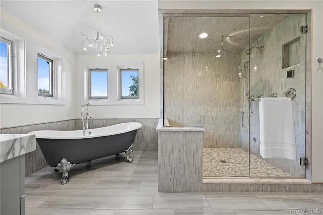 $2,000,000 | 2600 South Adams Street, Denver, CO 80210