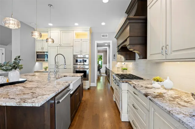 $2,000,000 | 2600 South Adams Street, Denver, CO 80210