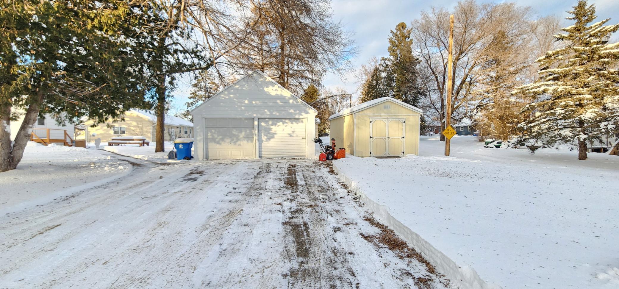 710 Johnson Street Henning, MN 56551 - Photo 3 of 29