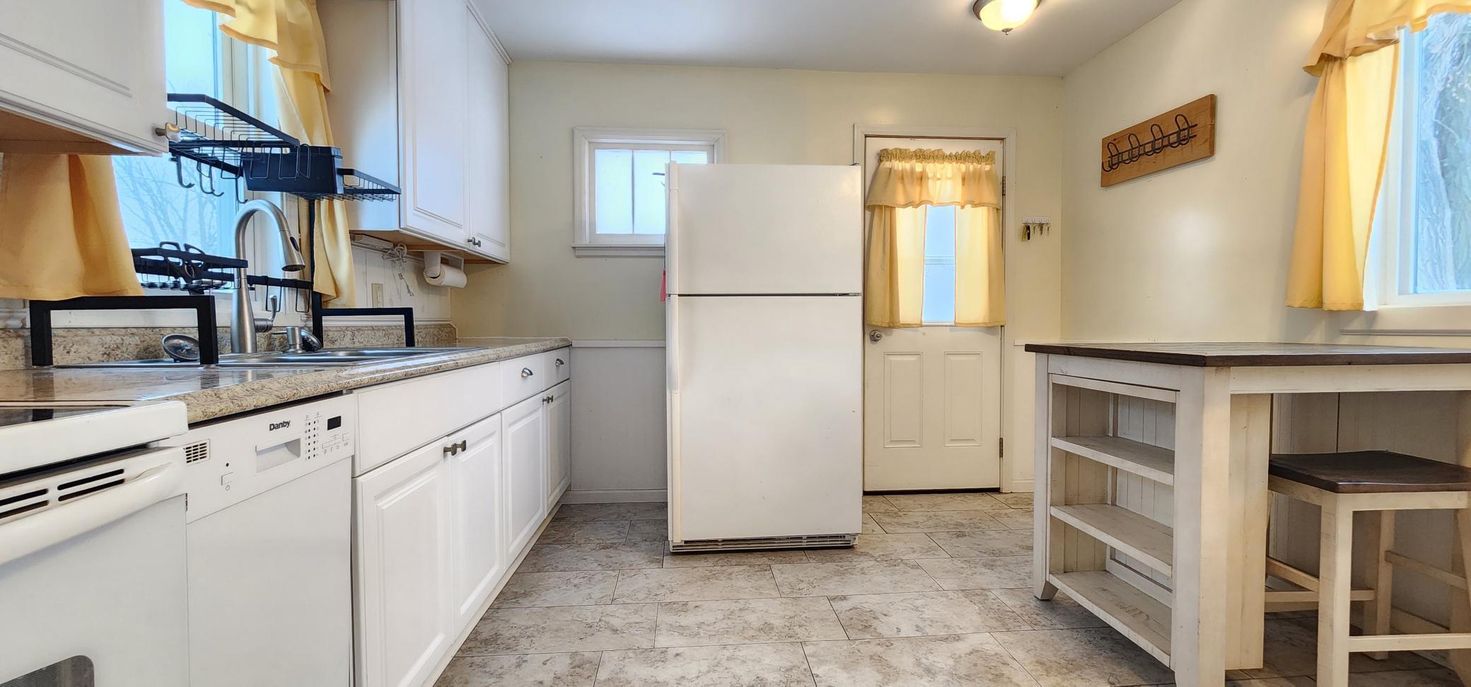 710 Johnson Street Henning, MN 56551 - Photo 7 of 26