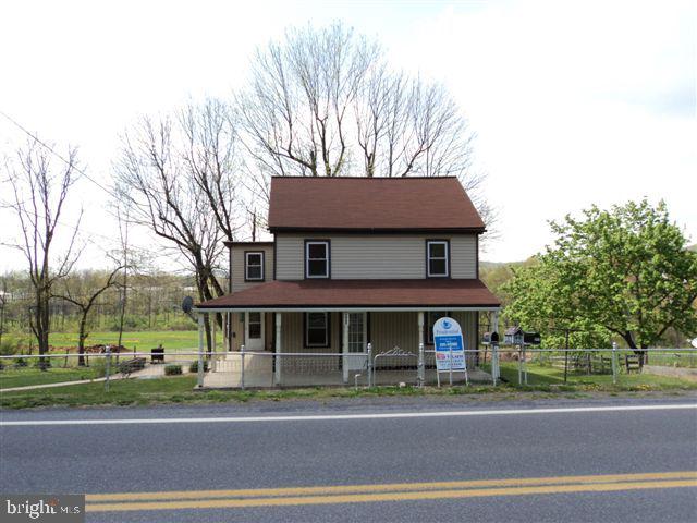 805 Reinholds Road Denver, PA 17517 - Photo 2 of 14
