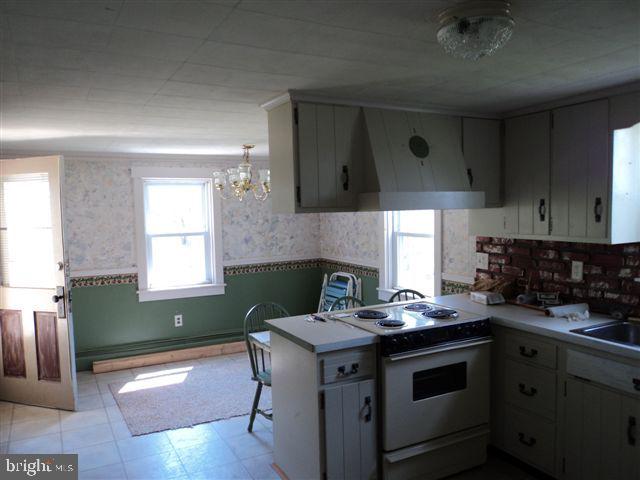 805 Reinholds Road Denver, PA 17517 - Photo 3 of 14