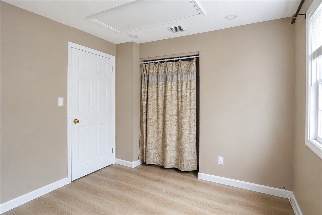 5 Elsie Road Brockton, MA 02302 - Photo 17 of 19