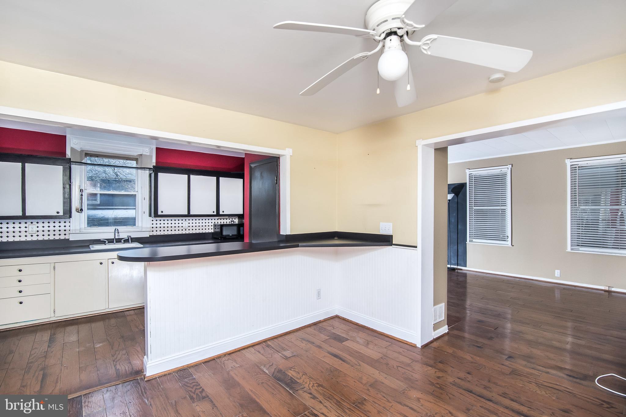 5716 Falls Road Baltimore, MD 21209 - Photo 11 of 44 Dining Room