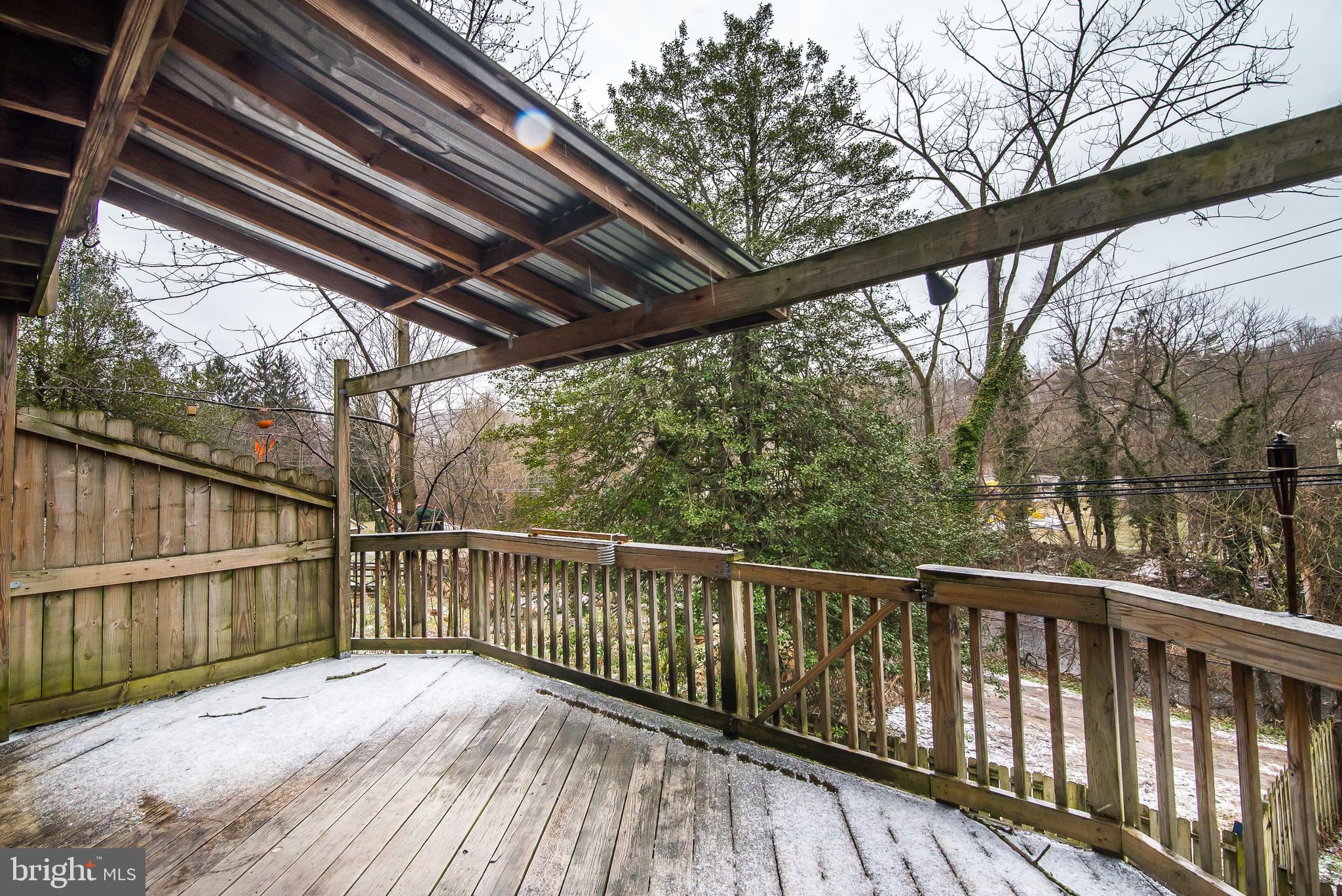 5716 Falls Road Baltimore, MD 21209 - Photo 30 of 44 Deck