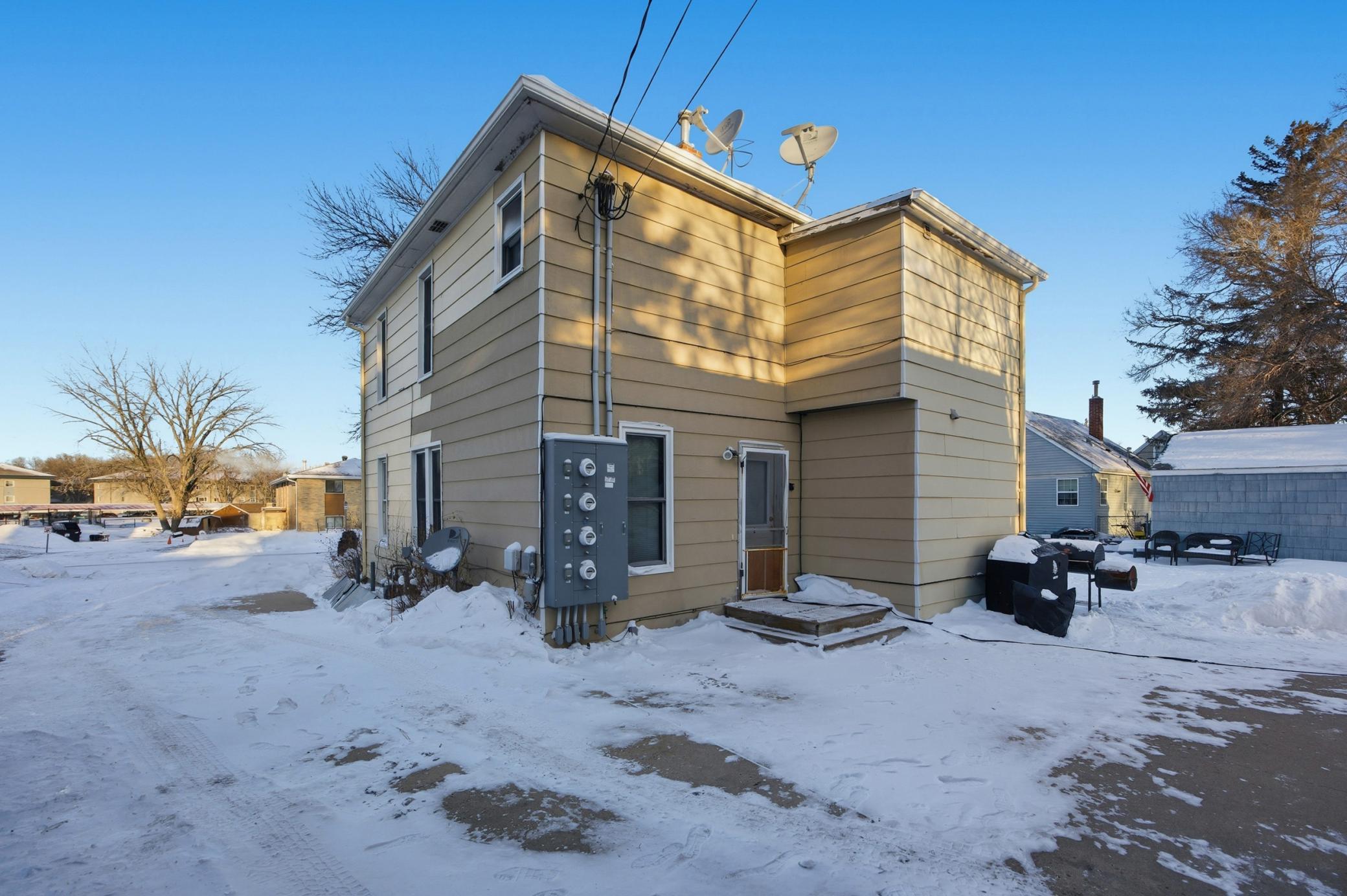 702 21st Street South Fargo, ND 58103 - Photo 5 of 26