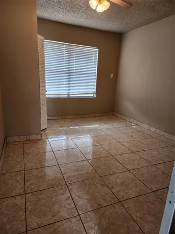 $1,500 | 2413 Huntington Drive, Pasadena, TX 77506