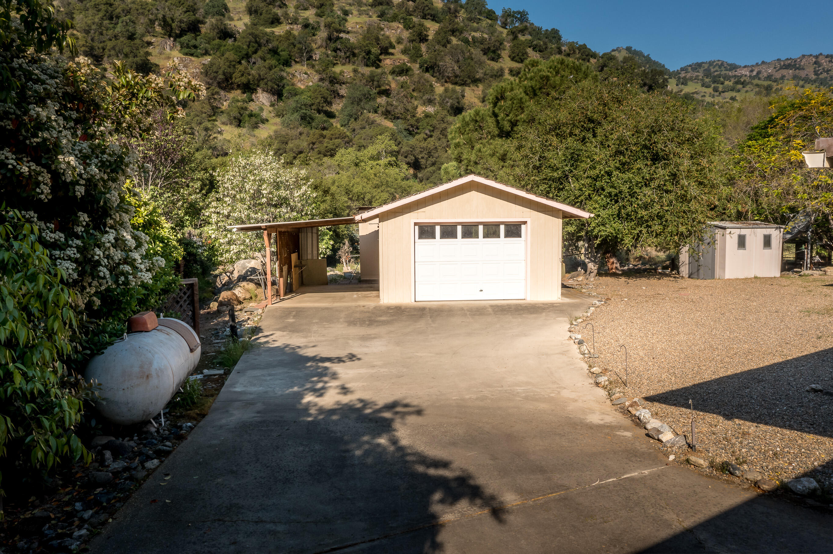 44335 North Fork Three Rivers, CA 93271 - Photo 13 of 53 DJI_0124-HDR