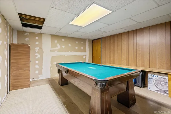 $599,999 | 307 6th Avenue, St. James, NY 11780