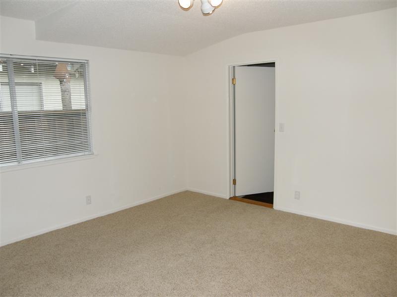 6885 Fortuna Road Isla Vista, CA 93117 - Photo 9 of 15 P5260236 (Medium)