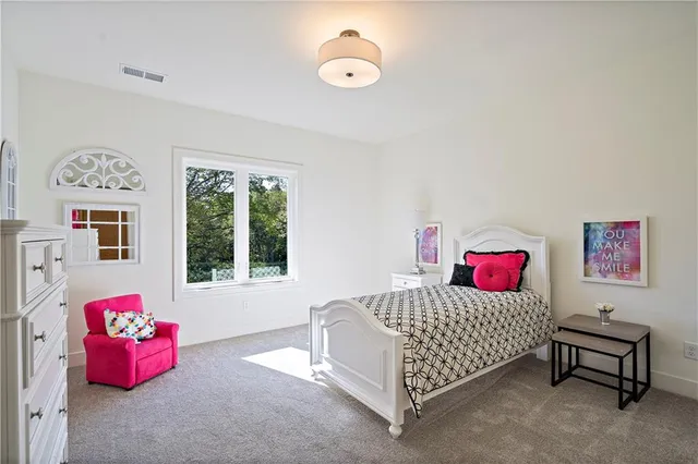 $942,620 | 4921 Northwest 70th Terrace, Kansas City, MO 64151