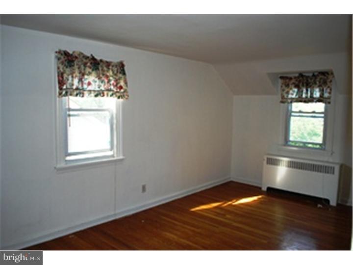 117 Earlington Road Havertown, PA 19083 - Photo 12 of 19